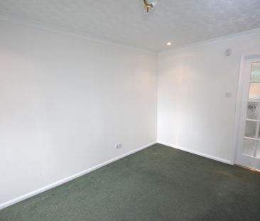 2 bedroom house to rent - Photo 2