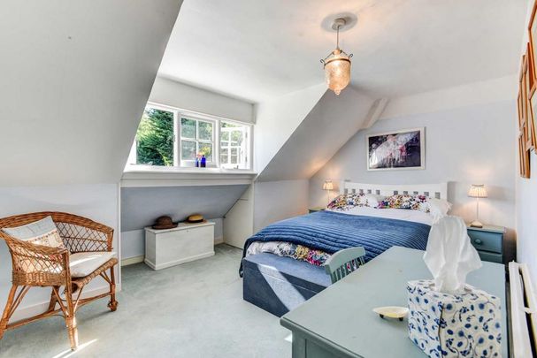 4 bedroom semi-detached house to rent - Photo 1