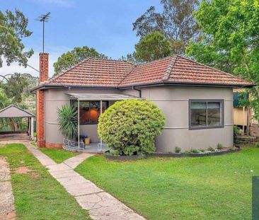 Spacious Family Living in a Convenient Baulkham Hills Location - Photo 5