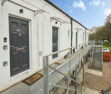 2 bedroom flat to rent - Photo 6