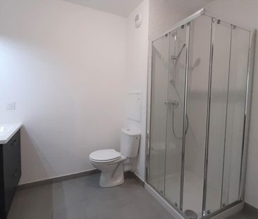 location Appartement T2 DE 39.79m² À NEUILLY PLAISANCE - Photo 1