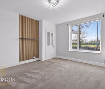 Long Lane, Bolton - Photo 1