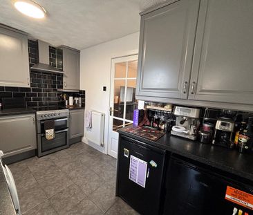 2 bedroom bungalow to rent - Photo 6