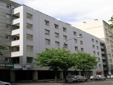 Résidence Les Facs Côte Blatin - Bât. B/C 6 boulevard Côte Blatin, 63000, Clermont-Ferrand - Photo 3