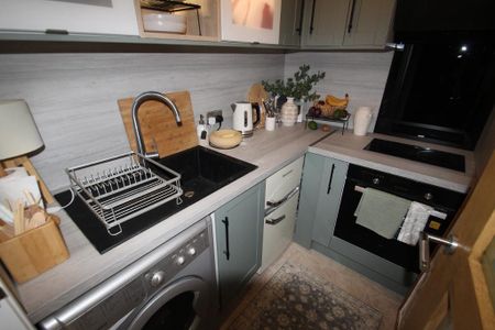 Studio to rent - Photo 5