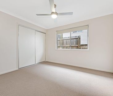 5-BED FAMILY HOME IN WOODLANDS - Photo 5