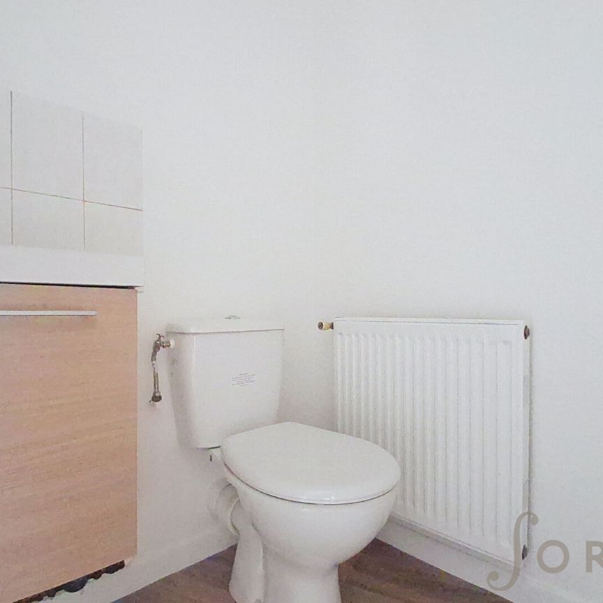 Location Appartement 3 pièces 42m² MONTIGNY LES METZ 57950 - Photo 1