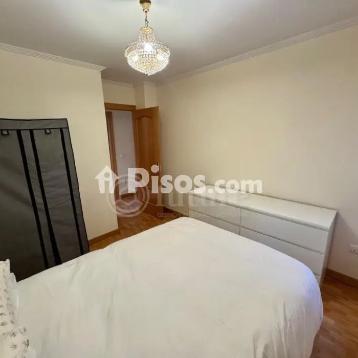 Piso en alquiler en Calle de los Jardineros - Photo 1