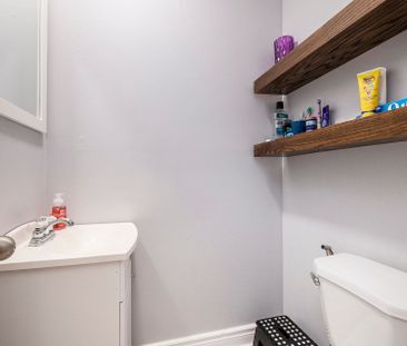 For Lease - 45 Raftus Square, Barrhaven, Ontario - Photo 1