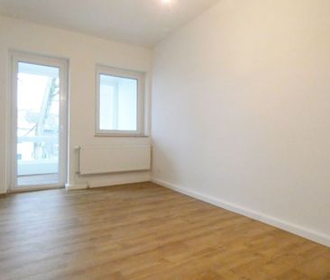 *** Modernisierte 2-Zi-Wohnung in beliebter Lage von Frohnhausen su... - Foto 2