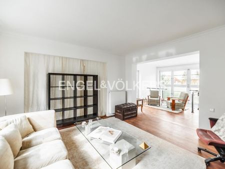 Pronájem domu 260 m2 - Fotografie 4