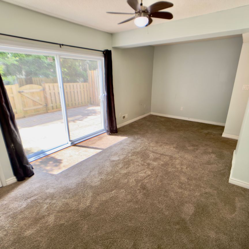 For Lease - 1990 WAVELL Street Unit# 72, London East, Ontario - Photo 1