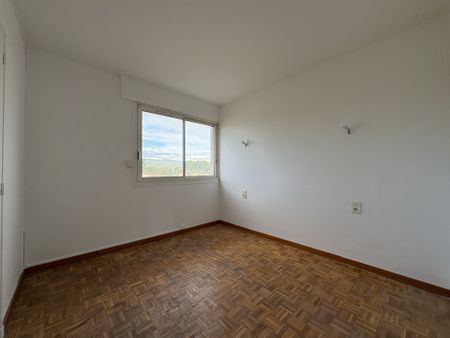 Location Appartement 3 pièces 59m² LA CIOTAT 13600 - Photo 2