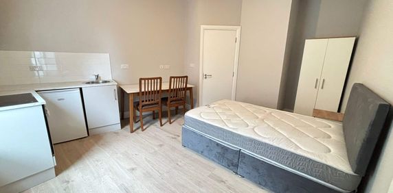 North Circular Road, Dublin 7 - Photo 2