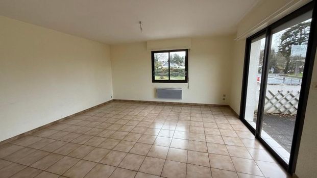 Appartement à louer, 2 pièces - Mûrs-Erigné 49610 - Photo 1