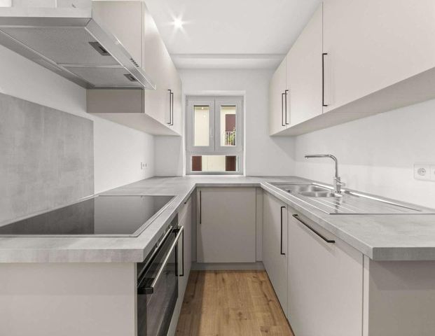 Vollmöbliertes & renoviertes WG Zimmer - Photo 1