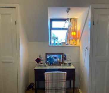 1 Bedroom BARN CONVERSION, Cheshire - Photo 1