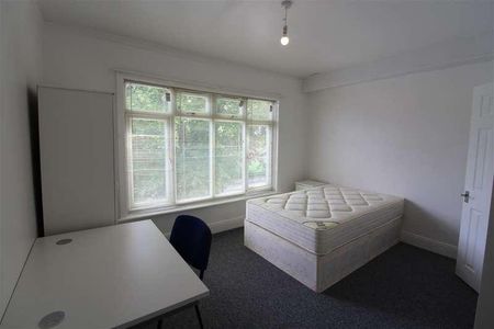 Hill Lane, Southampton, SO15 - Photo 3