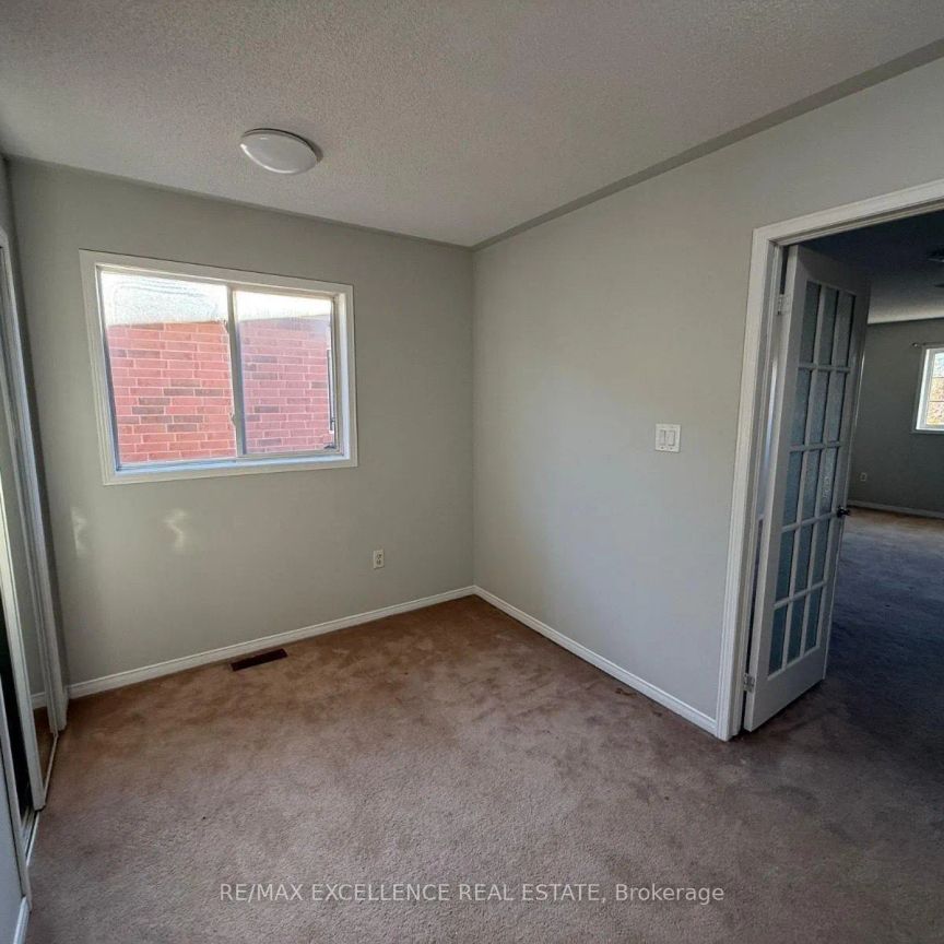 6 CORVETTE COURT - Photo 1