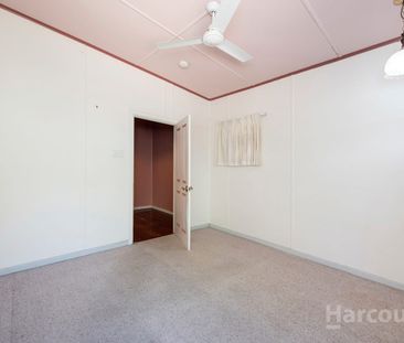 Quirky & Cosy 2x1 Cottage with Loads of Character - Photo 6