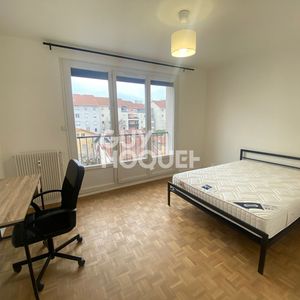 T2 MEUBLÉ 45m² - VILLEURBANNE - Photo 2
