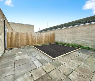 4 bedroom bungalow to rent Randolph Close, CV31 - Photo 5