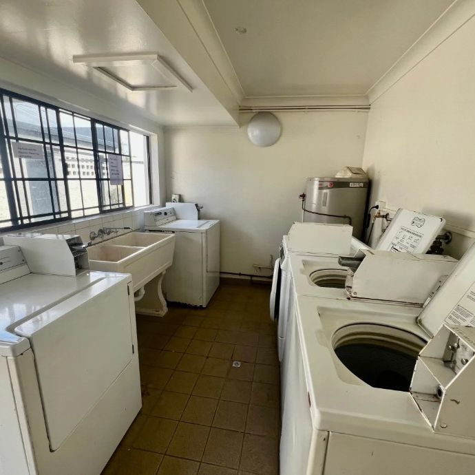 CAIRNS CITY APARTMENT, IN SOUGHT LOCATION! - Photo 1
