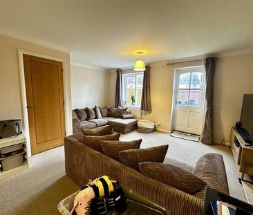 Boundary Walk, Knowle, Fareham, PO17 - Photo 5