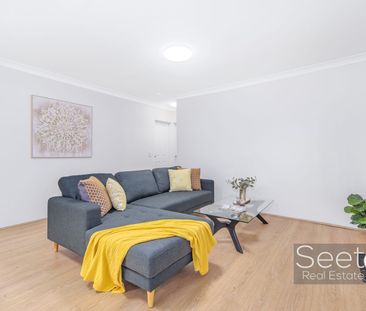 North-facing, Freshly Painted, Spacious and Double-Brick Apartment - Photo 1