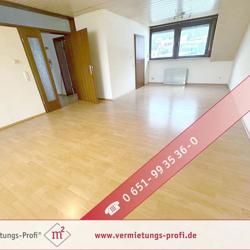 Föhren: Gepflegte 3ZKB - Wohnung mit großzügigem Balkon und Stellplatz! - Foto 1