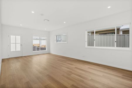 Home For Rent - Photo 2