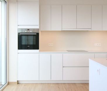 Appartement te huur in Kortrijk voor € 935 met 2 slaapkamers - Foto 4