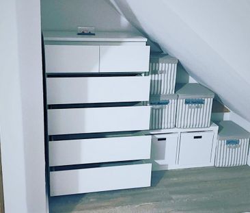 + MÖBLIERTE 2 ZI. DACHWOHNUNG + AB FEB. + nahe UNI & WASSER + - Photo 4