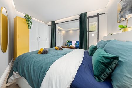 1 Bed Flat, Upper Berkeley Street, W1H - Photo 4