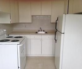 For Lease - 560 Bloor Street Unit# 404, Oshawa, Ontario - Photo 2