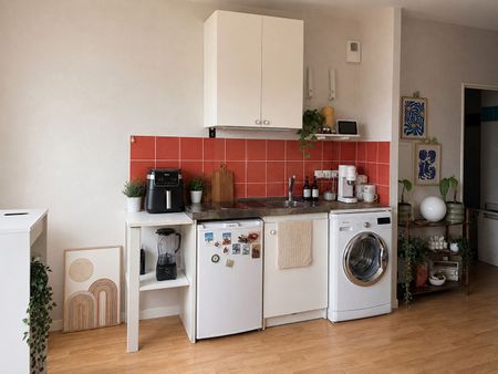 Location Appartement 1 pièce 27m² - Photo 3