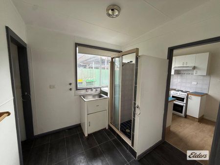 Neat and Tidy 1-Bedroom Unit in the Heart of Wollongong - Photo 2