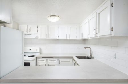 Sierra Gardens - Photo 3