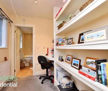 88 Donegall Avenue, Belfast, BT12 6LX - Photo 4