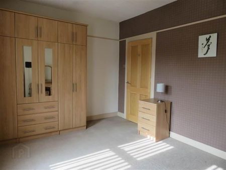 56 Glenburn Road, Dunmurry, Belfast, BT17 9AN - Photo 4