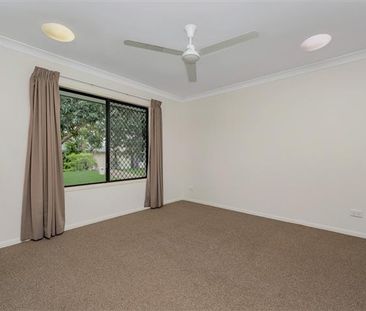 BEAUTIFUL MODERN HOME IN DOUGLAS - Photo 2