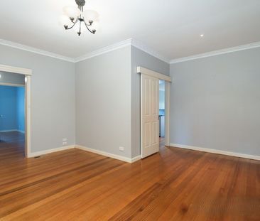 Spacious Family Home in Prime Blackburn Location - Photo 1