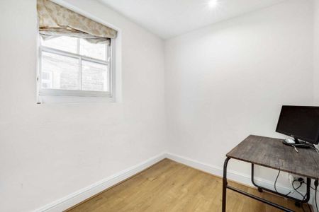 Eardley Crescent, Earls Court, SW5 - Photo 2