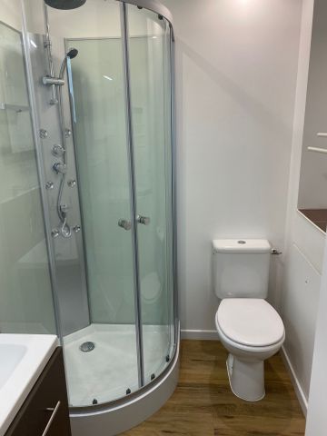 Location Appartement 1 pièce 22m² ROCHEFORT 17300 - Photo 5