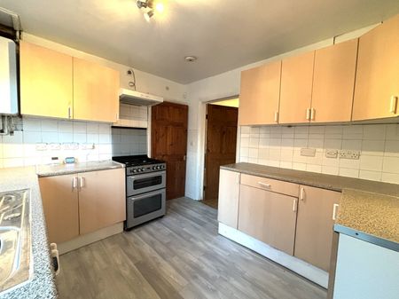 3 bedroom house to rent - Photo 4