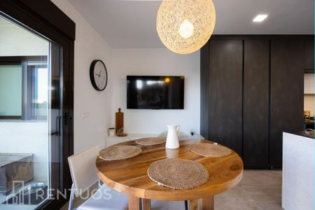 4 bedroom luxury Villa for rent in Majadahonda, Autonomous Region of Madrid - Photo 2