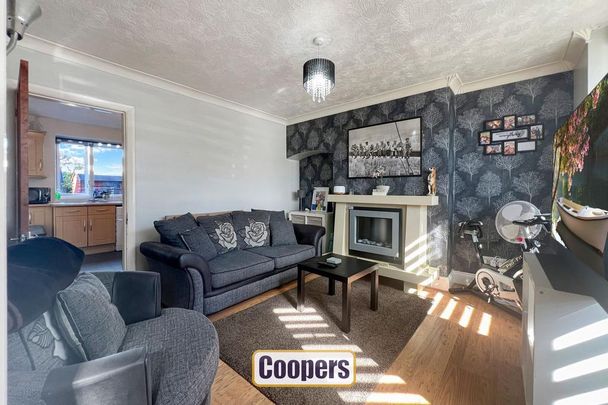 3 bedroom terraced house to rent - Photo 1