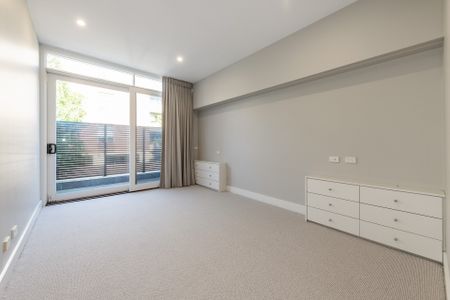 78 Chatsworth Road, Prahran VIC 3181 - House For Rent | Domain - Photo 4