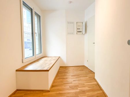 *EINZIGARTIG* HOCH MODERNER ERSTBEZUG mit LOGGIA in ZENTRALER LAGE - Photo 4