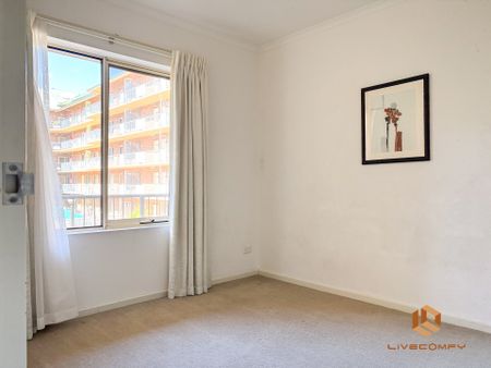 Adelaide CBD - Photo 5